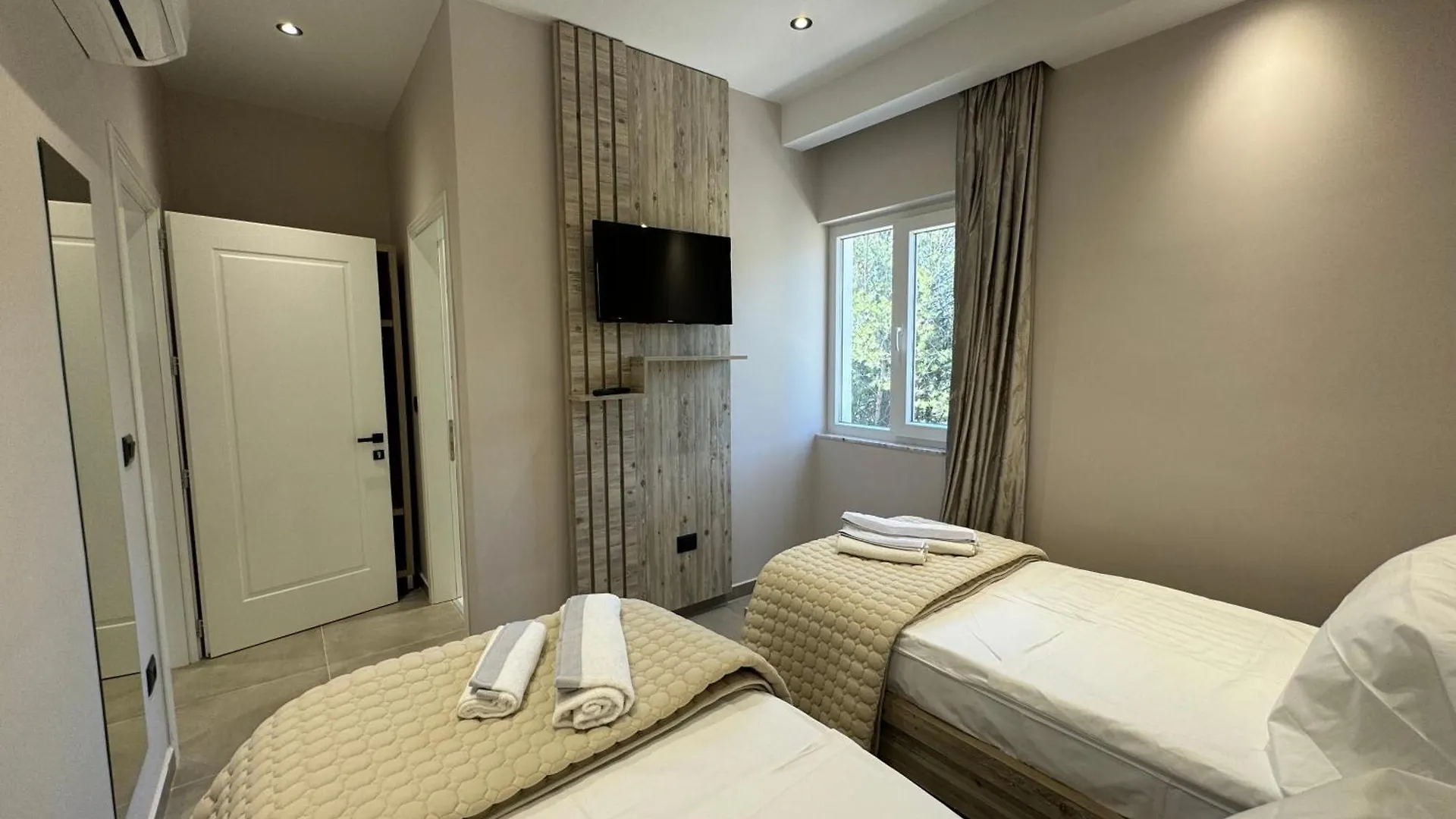 Hotel Kseal Përmet