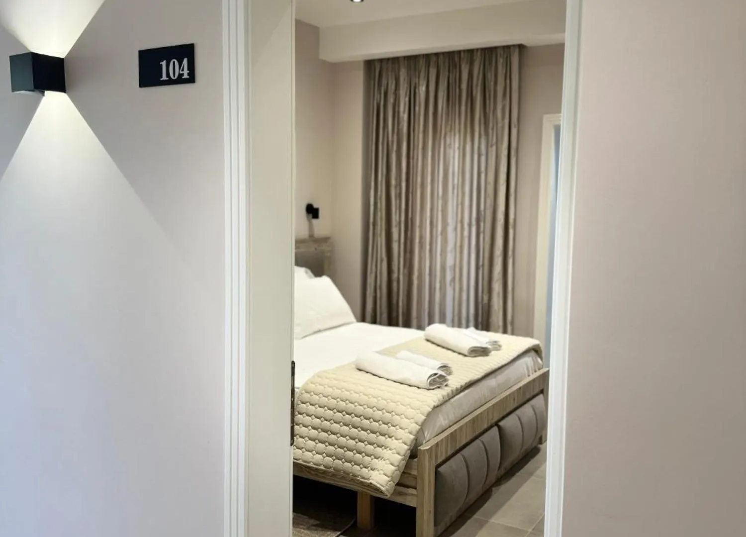 Hotel Kseal Përmet 3*,